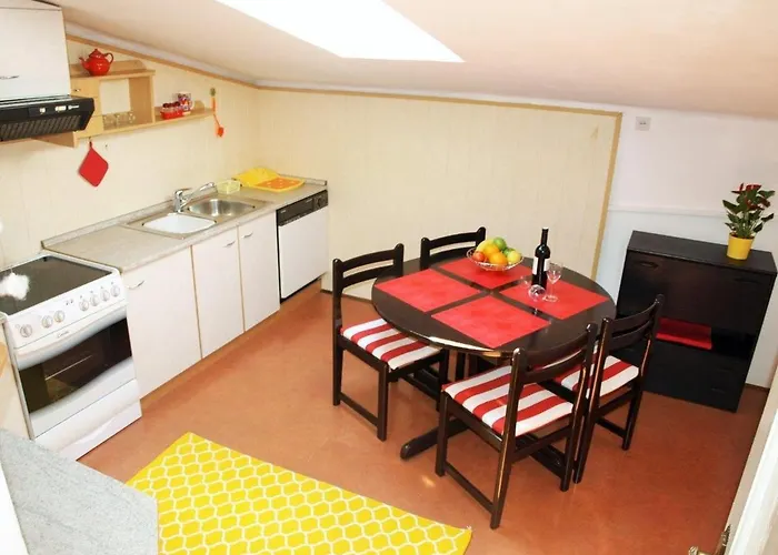 By The Sea - 11185 Apartment *