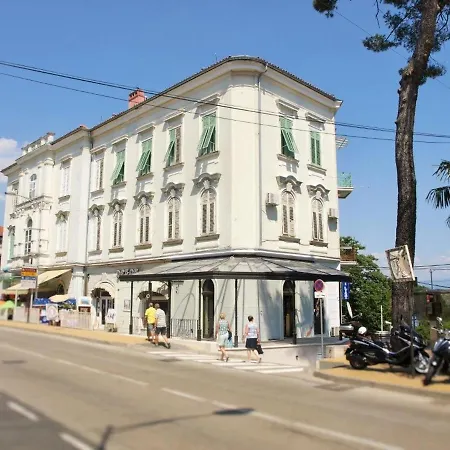 Apartman By The Sea - 11185 Opatija